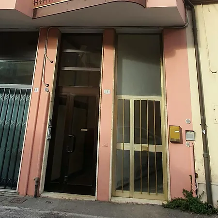 Scalino 65 アパート